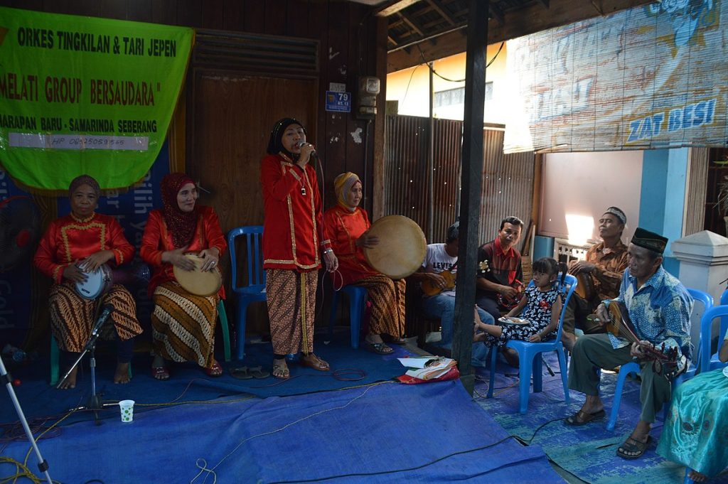 Daftar Lagu Daerah Kalimantan Timur Dilengkapi Lirik dan Nama Penciptanya