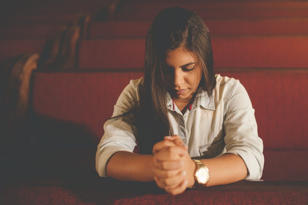 Deretan Doa Sebelum Makan Kristen Singkat