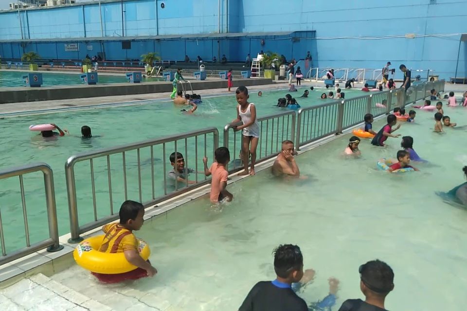 Kolam Renang Terdekat di Jakarta Beserta Alamat dan Harganya 