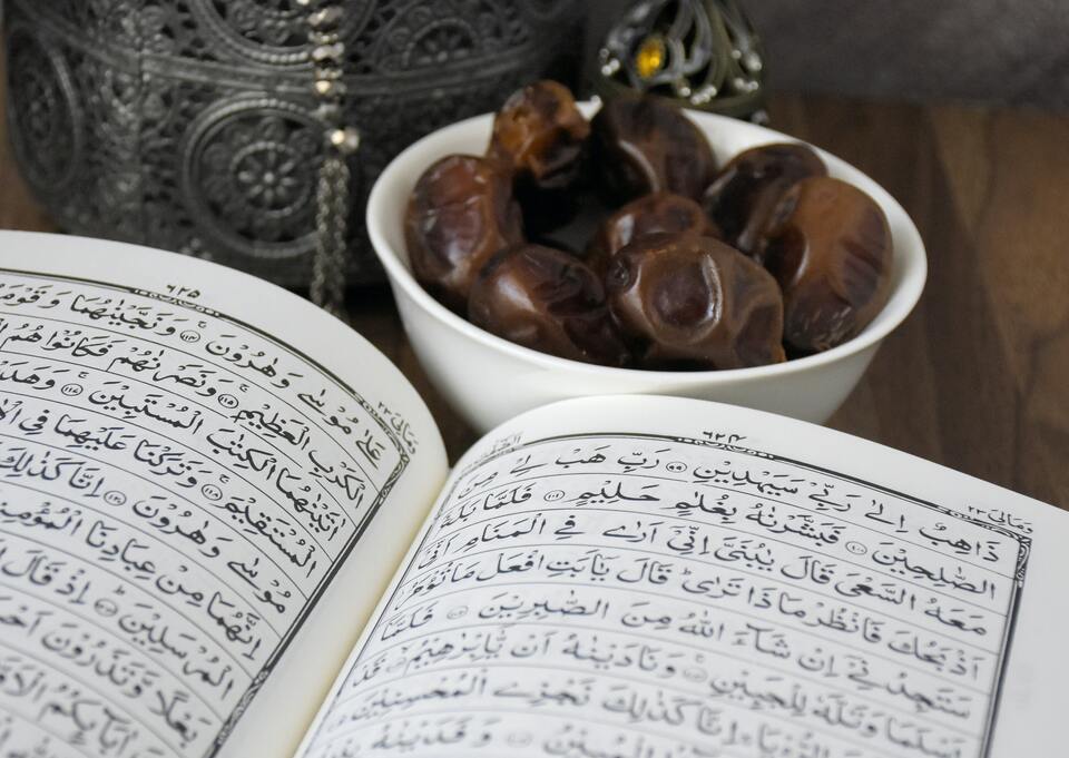 Doa Sebelum Berbuka Puasa dan Doa Sesudah Buka Puasa Ramadhan Sesuai Sunnah - Mamikos.com