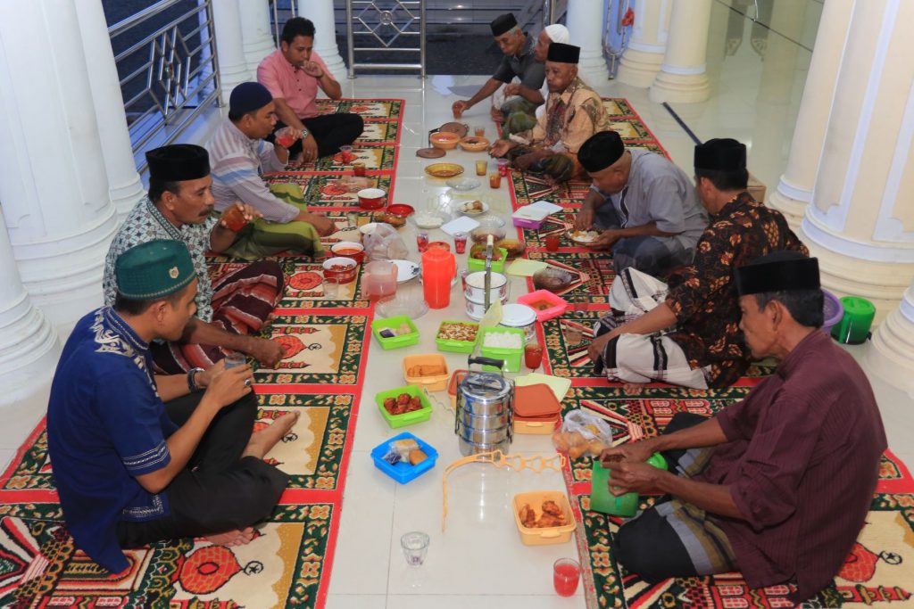 Makanan yang Cocok untuk Buka Puasa Bersama di Bulan Ramadhan