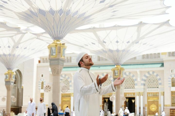 10 Tradisi Unik Saat Ramadhan di Berbagai Negara