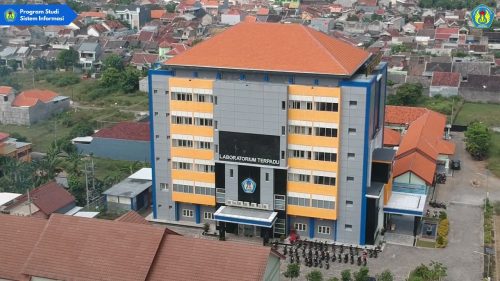 5 Kampus Di Madiun Swasta Dan Negeri Beserta Jurusannya, Ada Apa Saja ...