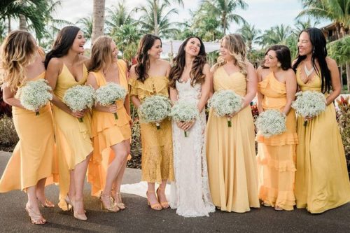 17 Inspirasi Model Baju Bridesmaid Simple Elegan dan Modern