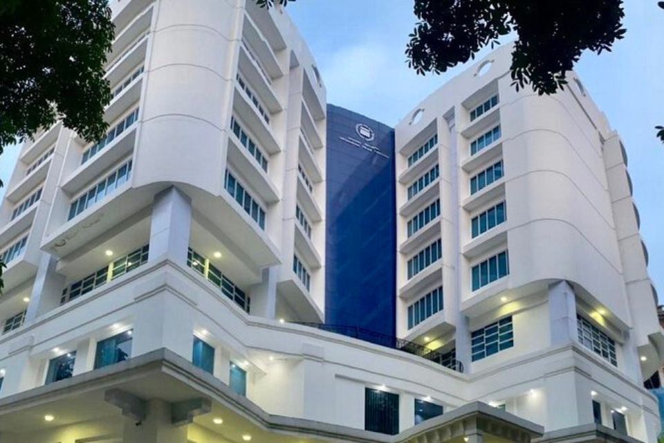 Universitas yang Ada Fakultas Kedokteran di Bandung