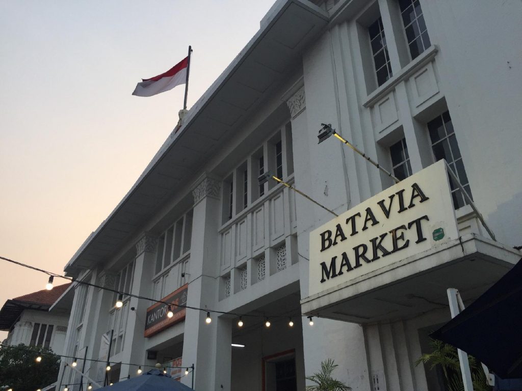 7. Batavia Market