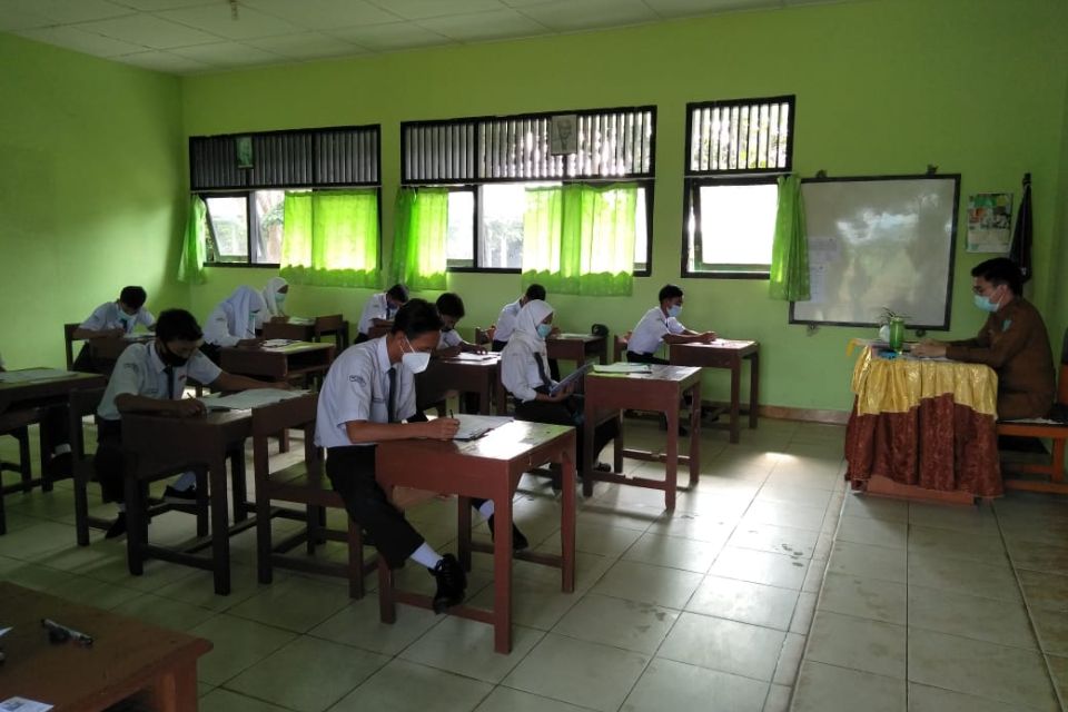 Contoh Soal PAS/UAS Bahasa Indonesia Kelas 9 Semester 2 Kurikulum 2013 dan Jawabannya 