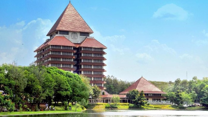 2. Universitas Indonesia (UI)