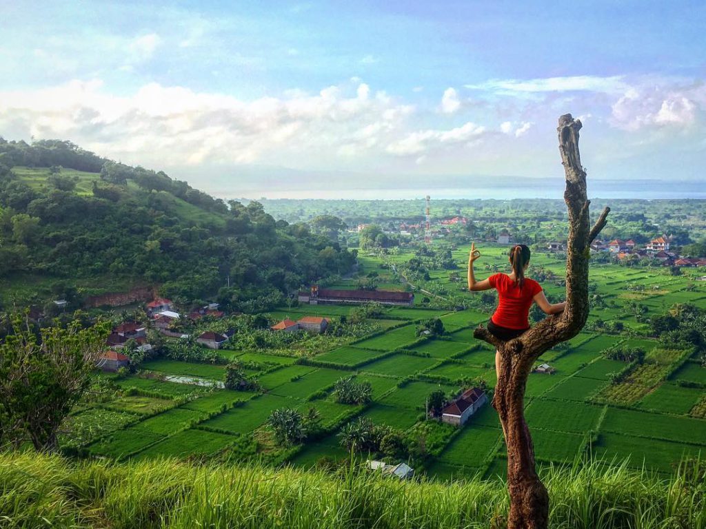 6 Nama Bukit di Pulau Bali Sebagai Kenampakan Alam yang Populer