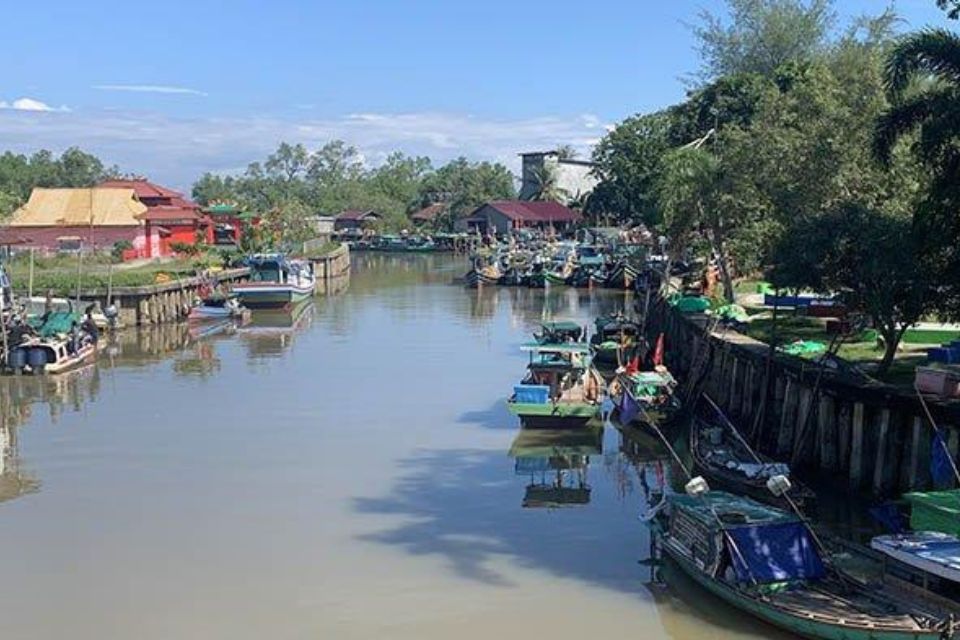 Dataran rendah dan tinggi Kalimantan