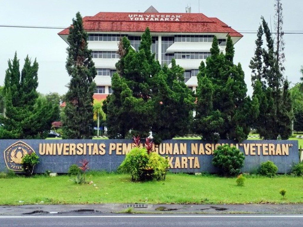 10 Daftar Universitas Terbaik di Jogja 2023/2024, Kampus Impianmu Nomor Berapa?