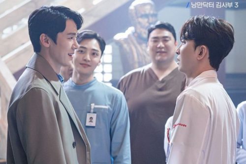 Nonton Dr. Romantic Season 3 Episode 15 dan 16, Sinopsis, Jadwal, Bukan Di Lk21, Drakorindo, Bioskopkeren