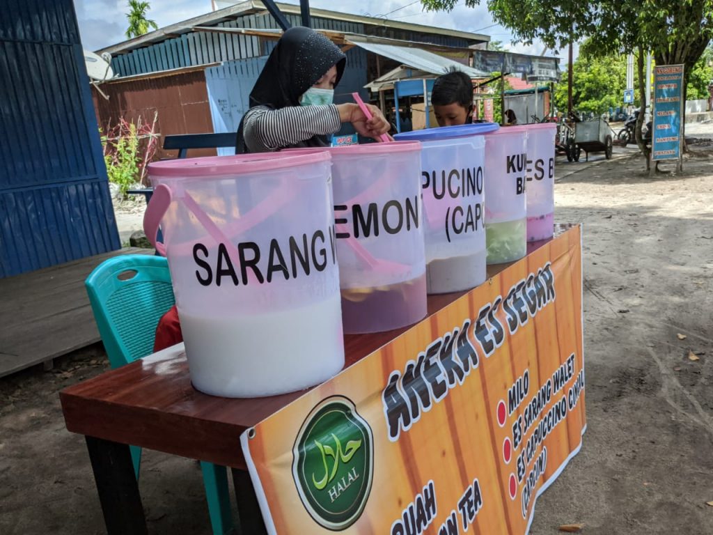 Jualan Minuman Dingin