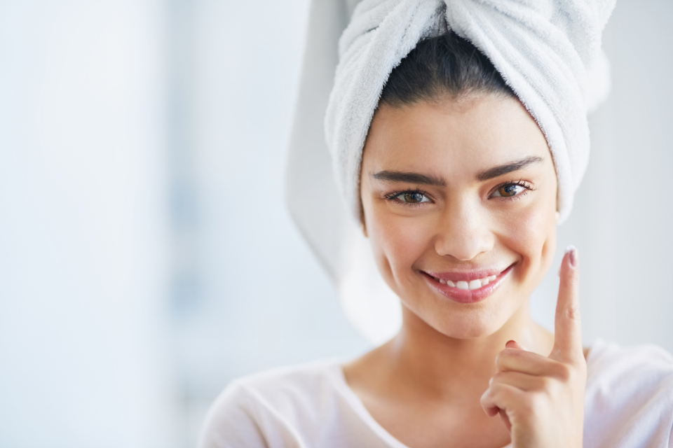 13 Urutan Skincare Pagi dan Malam untuk Pemula agar Hasil Maksimal