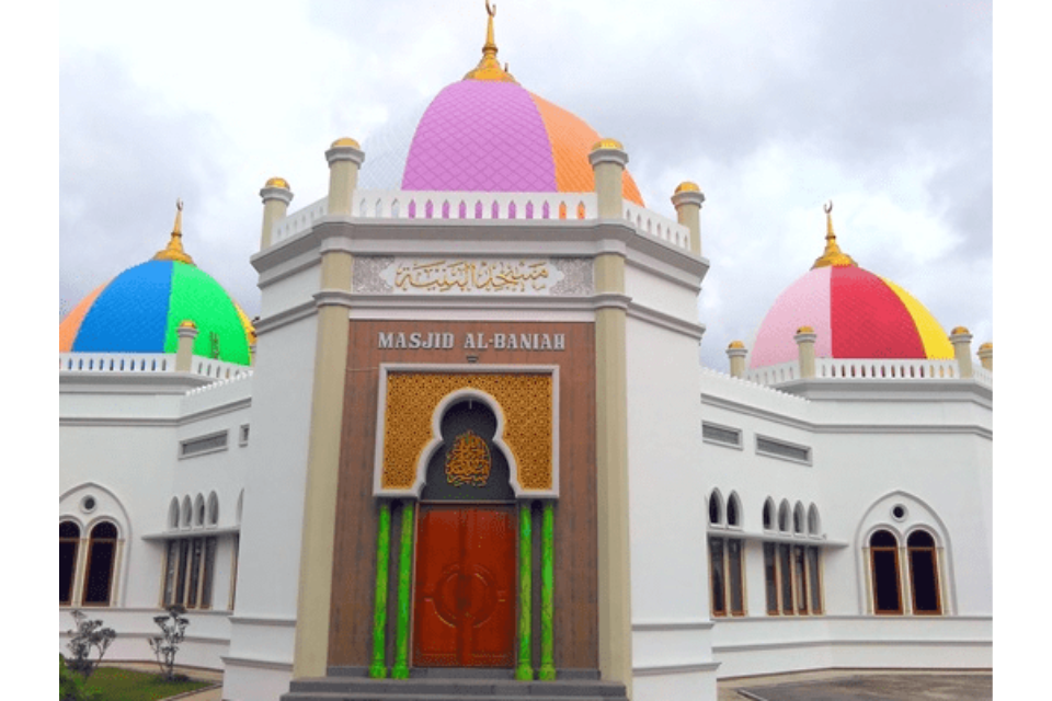15 Inspirasi Warna Cat Tembok Masjid yang Bagus dan Modern