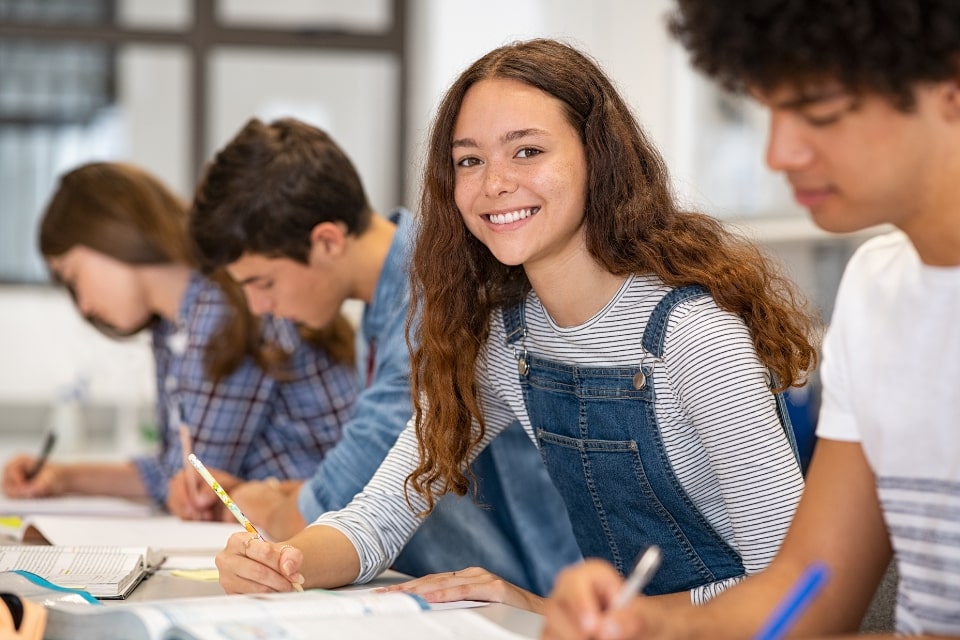 4 Contoh Sikap Jujur di Lingkungan Sekolah yang Perlu Diterapkan