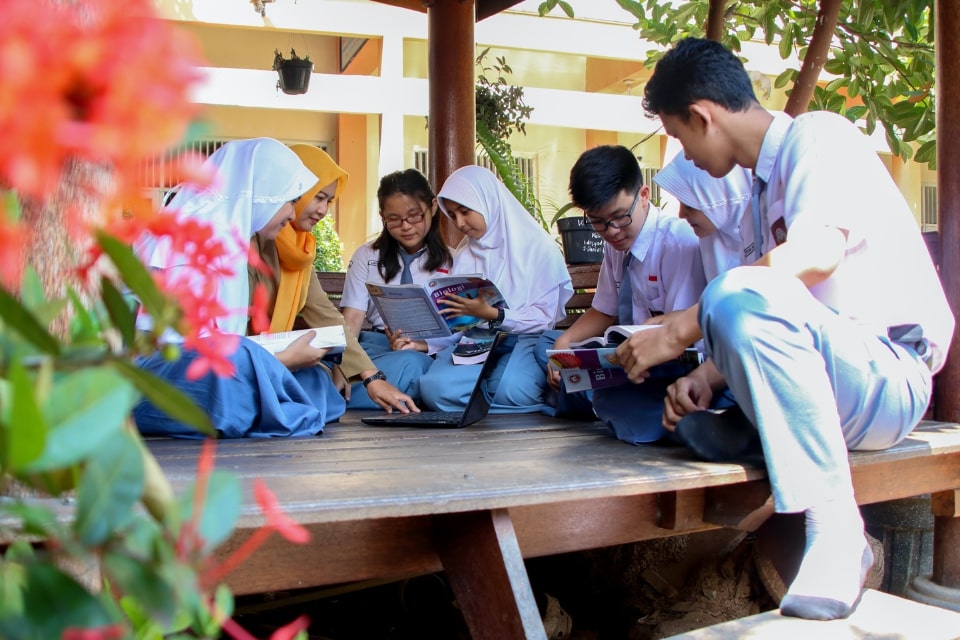 Contoh Refleksi MPLS MATSAMA SMP SMA Singkat 2023 untuk Siswa Baru