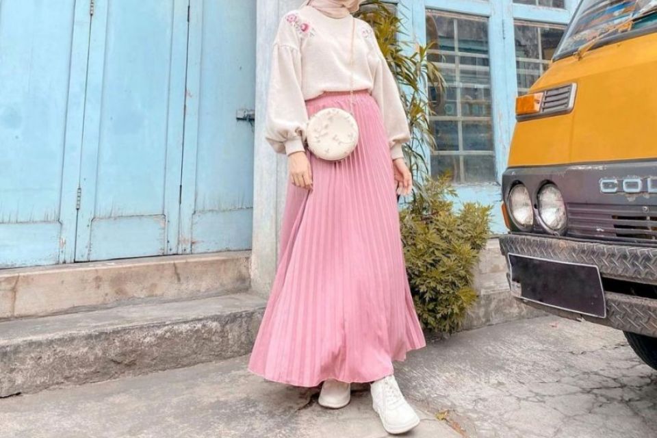 Outfit Korean Style Wanita yang Simple dan Cocok di Indonesia