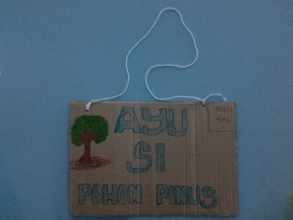 Papan Nama MPLS yang Sederhana