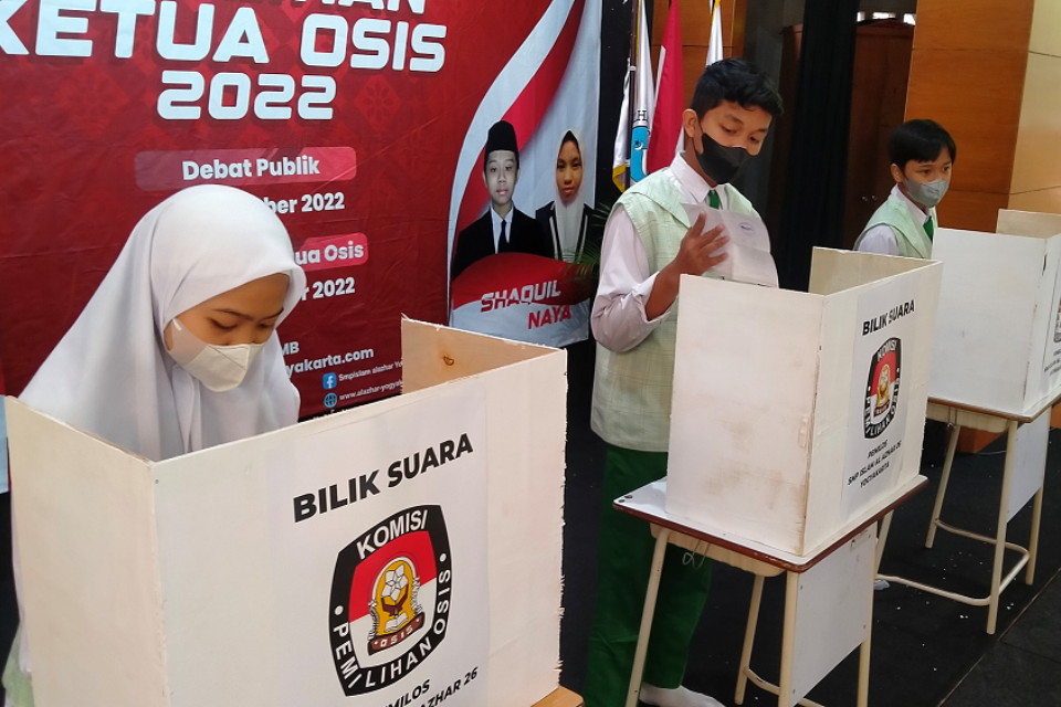 3 Visi Misi OSIS SMA SMK MA yang Menarik Serta Program Kerjanya 