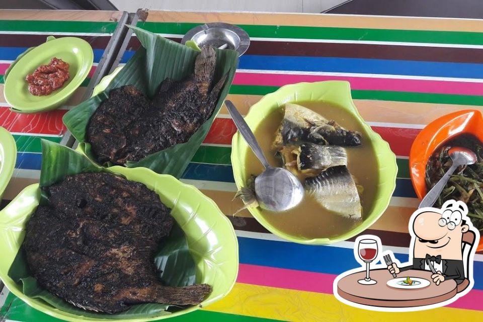 Tempat Makan Keluarga Lesehan di Surabaya, Makin Seru Kalau Datang Rame-rame