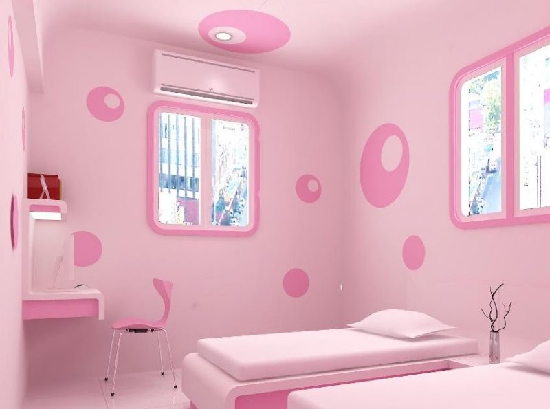 plafon rumah warna merah muda