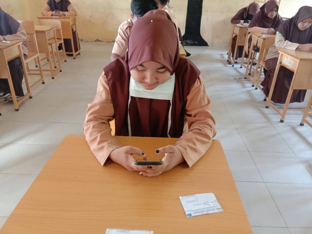 Contoh Soal PTS Bahasa Indonesia Kelas 10 Semester 1 dan Jawabannya