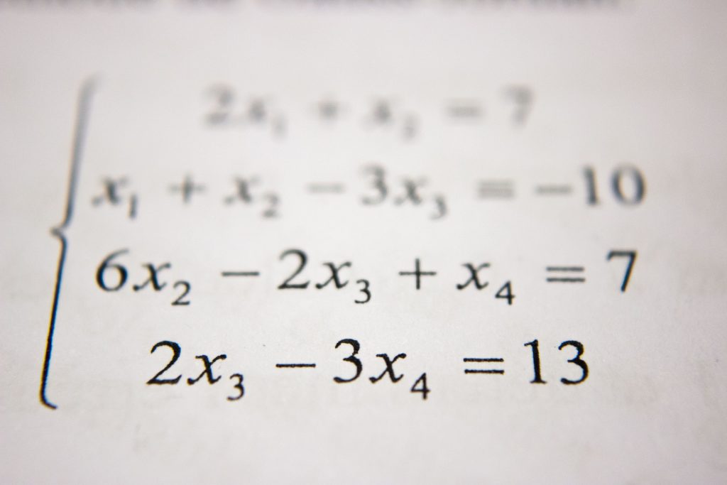 Kumpulan Soal UTSPTS Matematika Wajib Kelas 10 Semester 1 