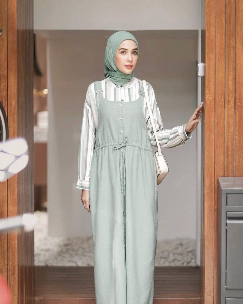 outfit kondangan simple hijab 9