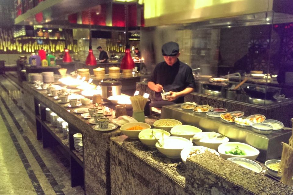 Buffet Hotel di Jakarta yang Perlu Dicoba Beserta Alamatnya