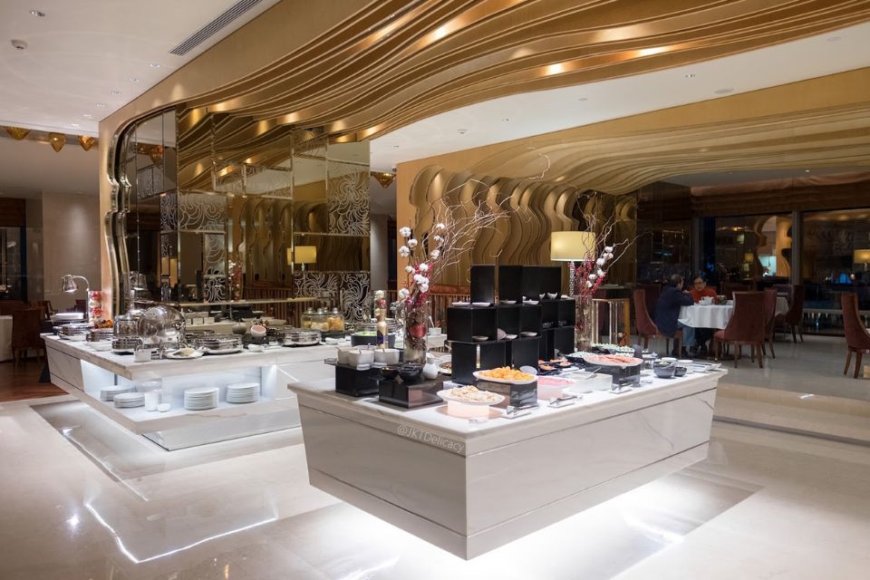 Buffet Hotel di Jakarta yang Perlu Dicoba Beserta Alamatnya