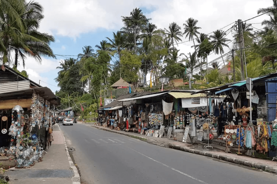 10 Pasar Tradisional Bali yang Terkenal di Kalangan Wisatawan