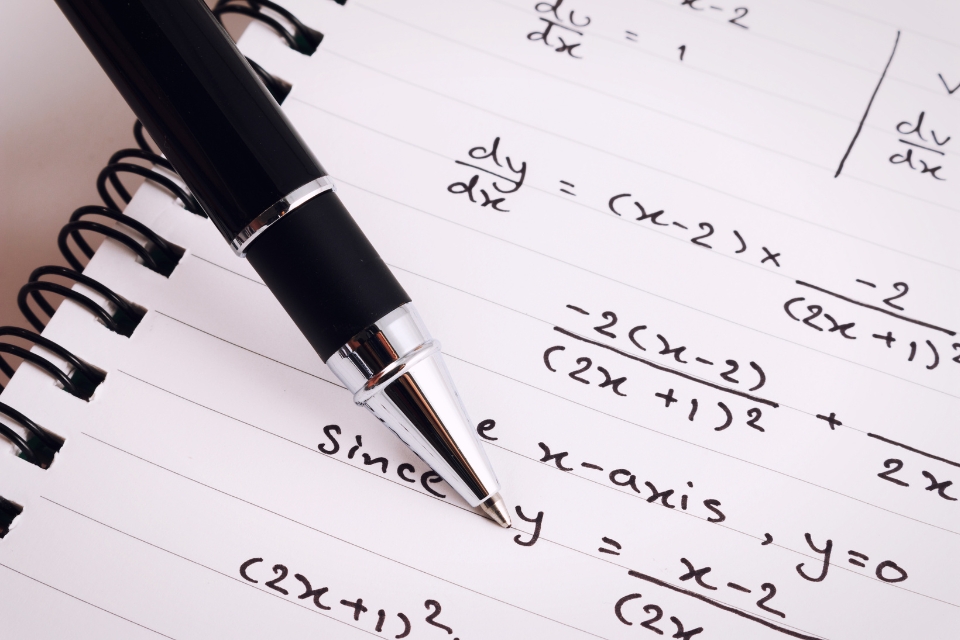Contoh soal notasi faktorial matematika beserta jawabannya