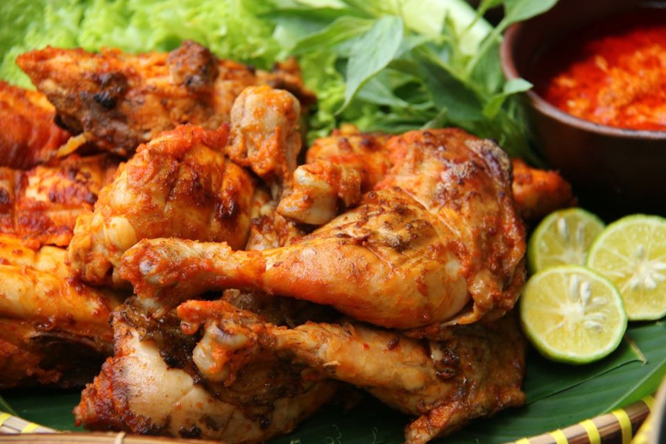 Resep Bumbu Ayam Bakar Kecap Pedas Manis Sederhana yang Empuk 