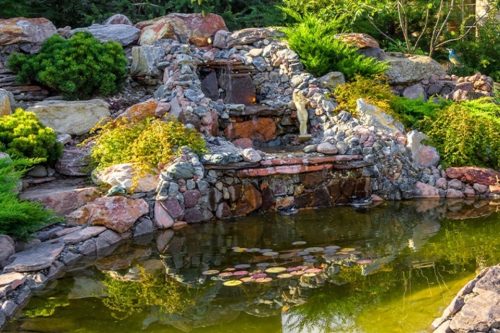 15 Model Kolam Ikan Minimalis Depan Rumah Sederhana tapi Elegan