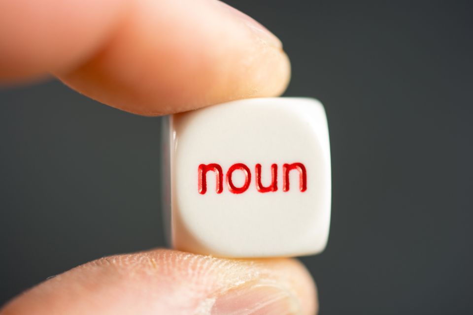 Contoh Countable Noun dalam Kalimat Bahasa Inggris