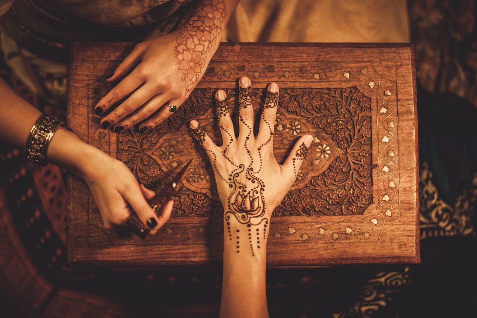 Contoh gambar Henna