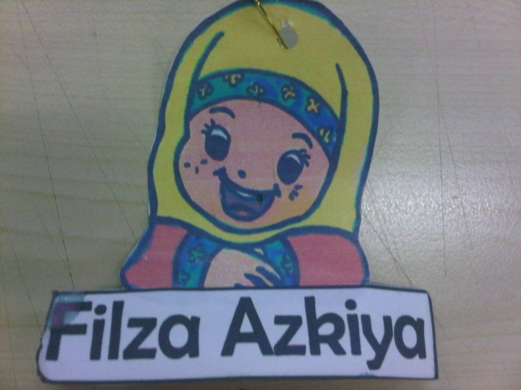 Contoh 1 Name Tag Anak TK