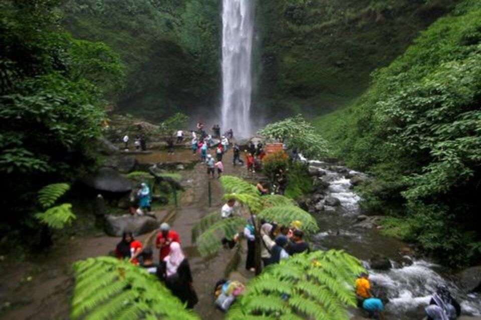 3. Coban Rondo dan Taman Labirin