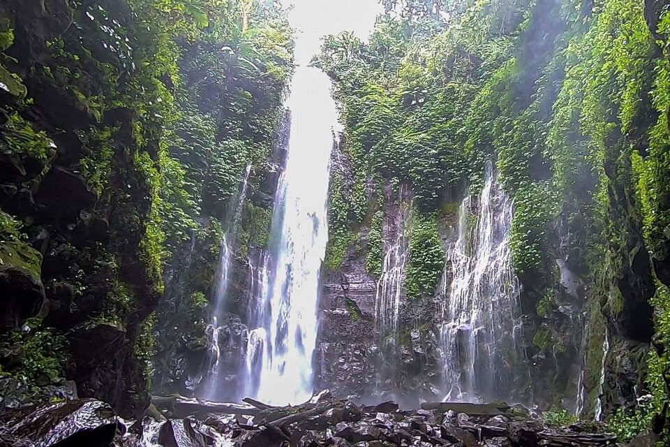 5. Curug Lawe