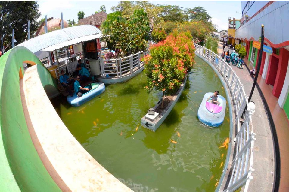 taman pintar yogyakarta wahana bahari