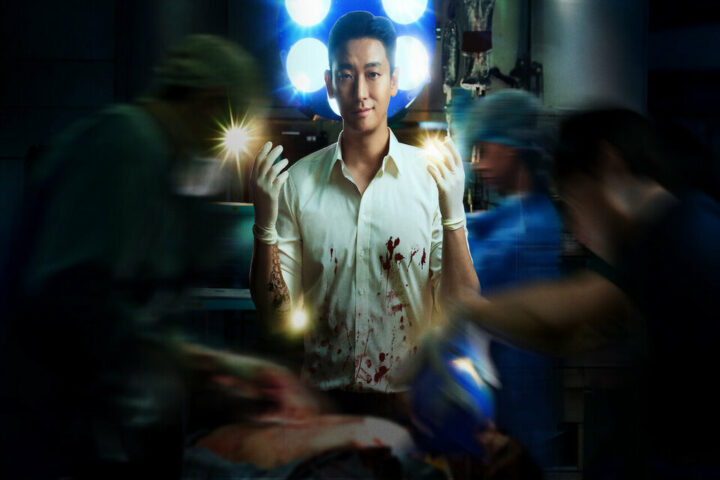 Nonton Film The Trauma Code: Heroes on Call, Seorang Ahli Bedah Trauma yang Jenius