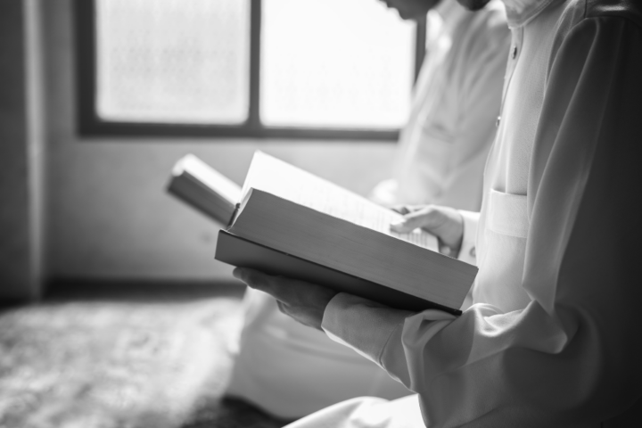 Analisis Bagaimana Keterkaitan antara Qada dan Qadar dengan Ikhtiar dan Tawakal? Ini Penjelasannya
