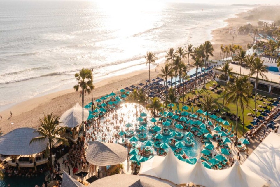Finns Beach Club