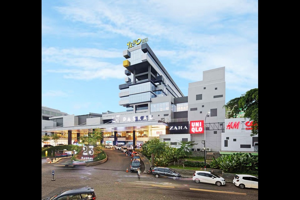 23 Paskal Shopping Center
