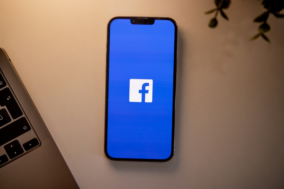 Cara Dapat Uang dari Facebook 2025