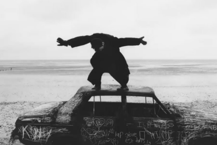 Makna Lagu About You dari The 1975 Bercerita tentang Cinta, Kerinduan, dan Harapan?
