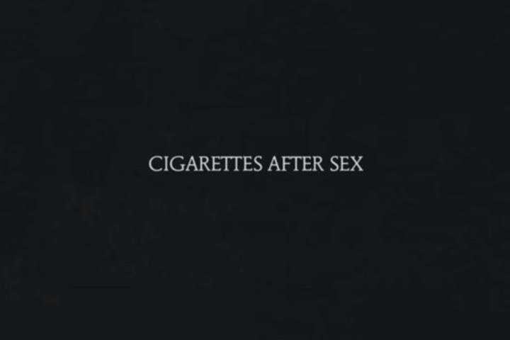 Makna Lagu Sunsetz Karya Cigarettes After Sex Beserta Terjemahannya