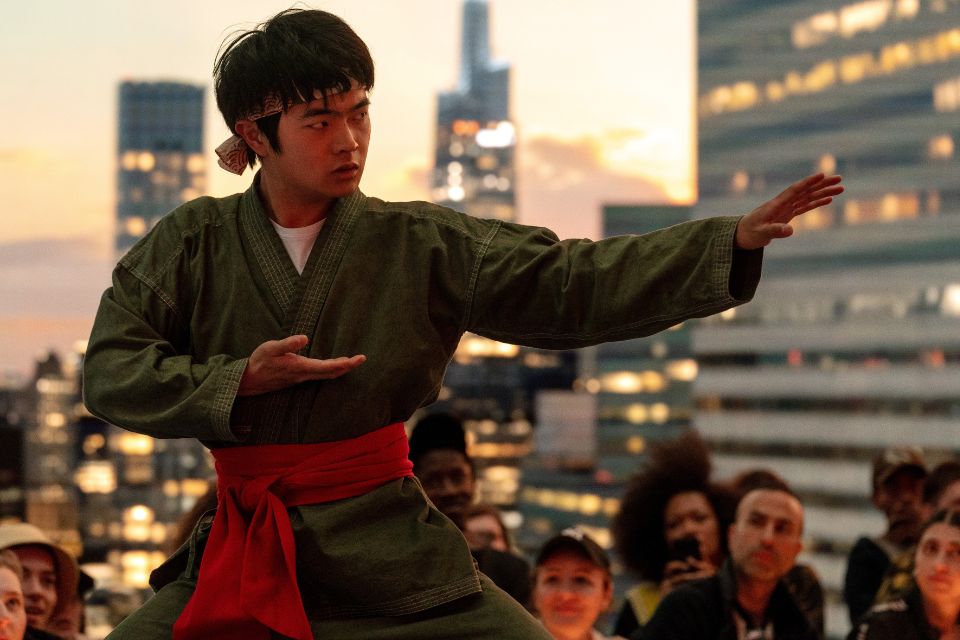 Sinopsis Film Karate Kid: Legends (2025)