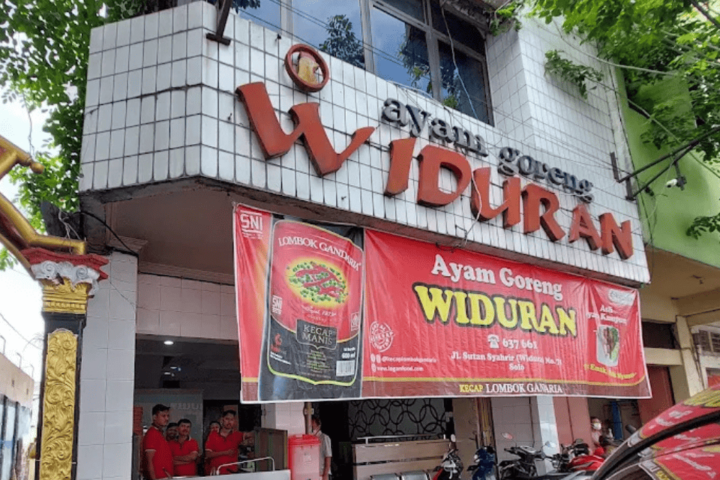 Viral! Kasus Ayam Goreng Widuran Non-Halal di Mana Alamat dan Siapa Pemiliknya?